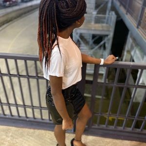 Meet your Posher, Shakiya